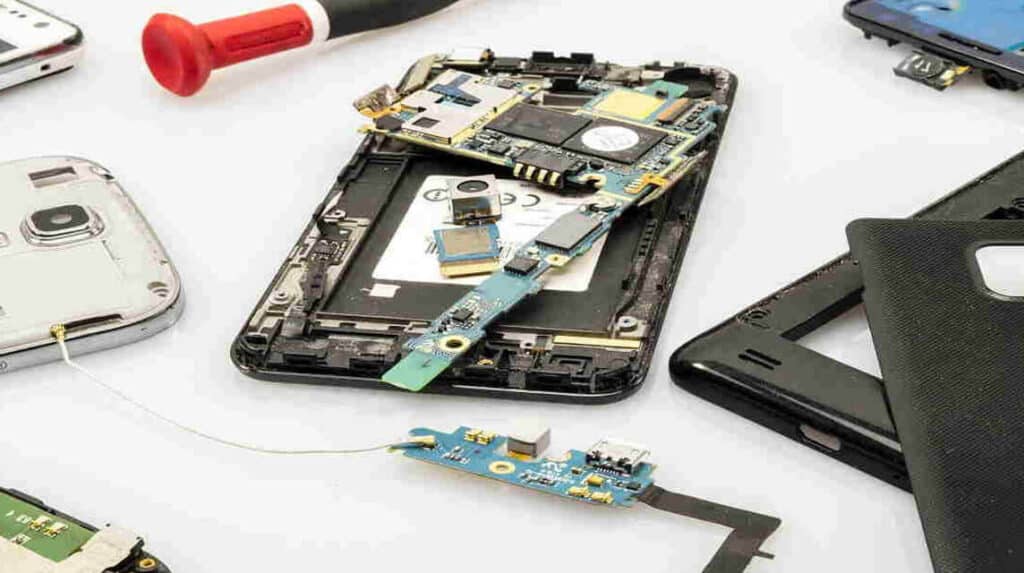 6 Effects of Mobile Legends Cheats, Avoid Using It, Friends!