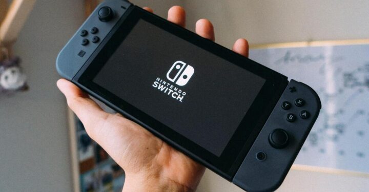 关于 Nintendo Switch，有史以来第三畅销的游戏机！